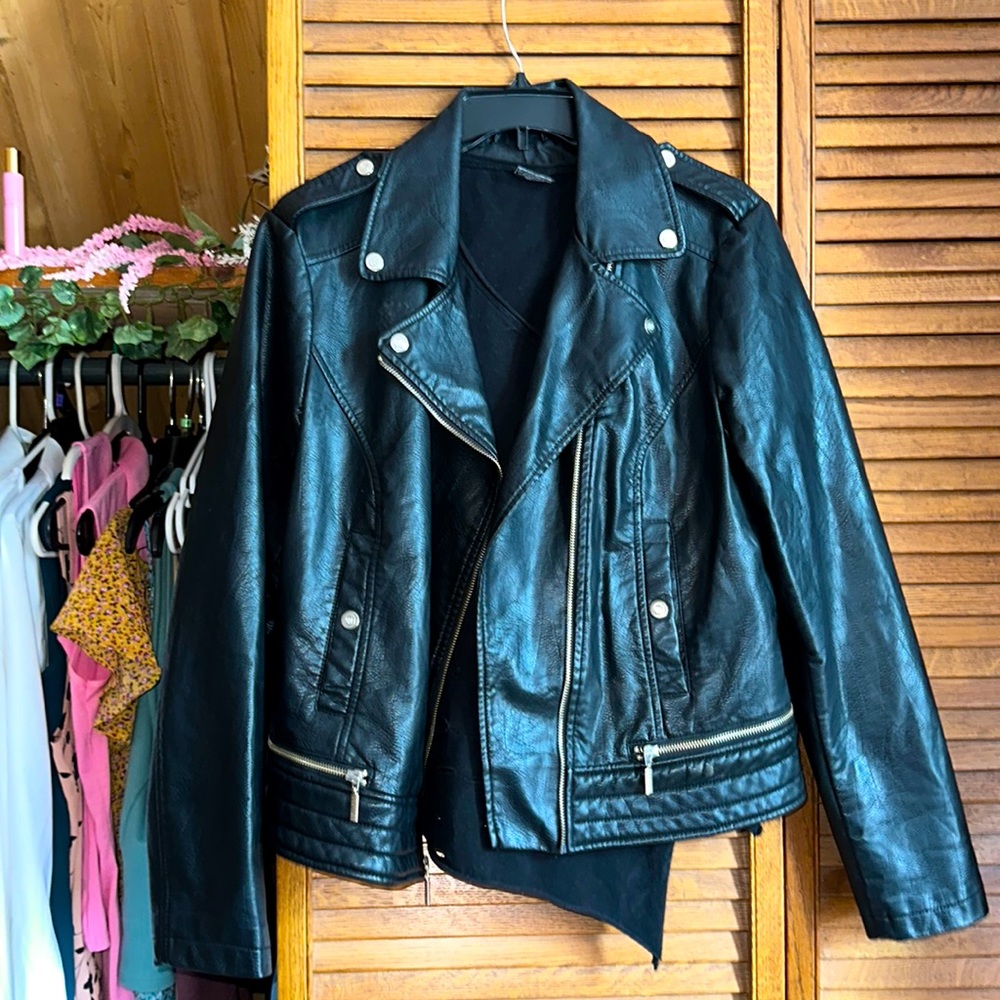 Leather jacket